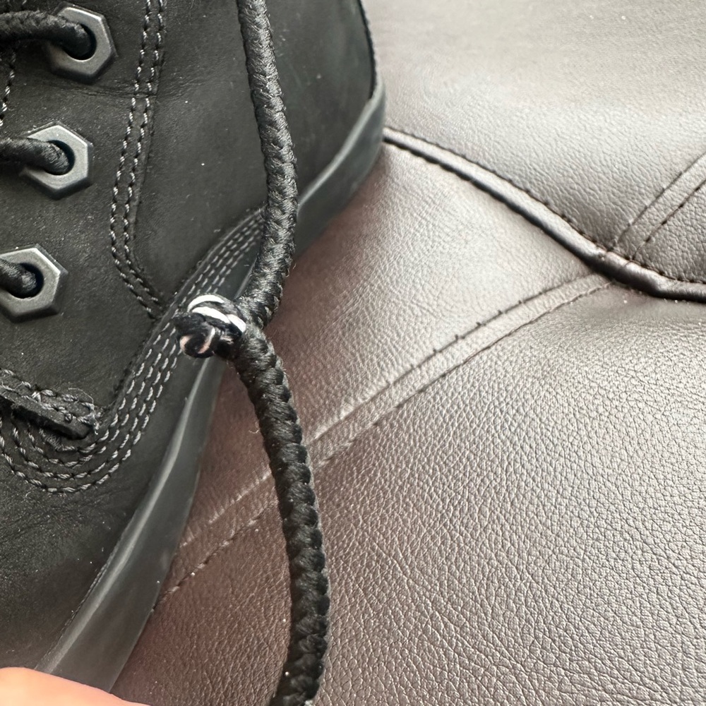 Timberland Dausette Sneaker Boots - Black Nubuck (Women’s 7.5) - Picture 9 of 10